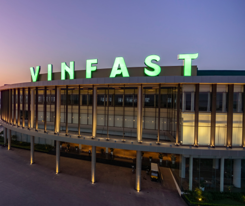 Sales Vinfast Serpong